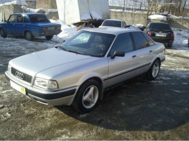 Audi 80 (B4) Хозяйская в городе Киров, фото 1, Кировская область