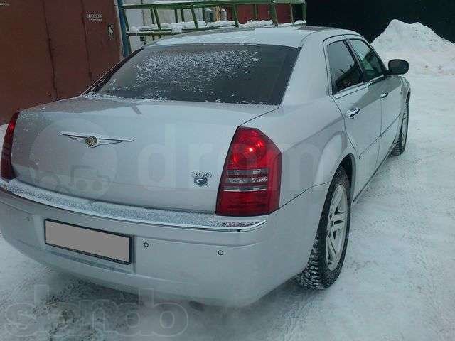 Продам Chrysler 300C, 2005 год в городе Сургут, фото 5, Ханты-Мансийский автономный округ