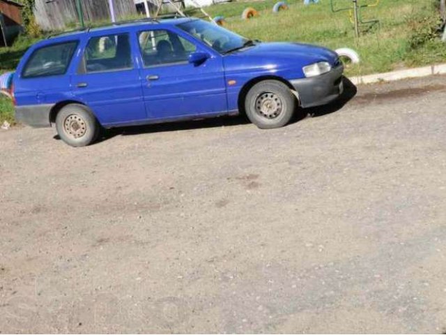 Ford-Escort кузов-униаерсал в городе Пыталово, фото 5, Псковская область