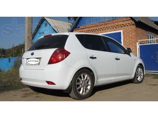 Продам KIA CEED 2008г. белый 399т.р. Краснодарский край в городе Белореченск, фото 2, стоимость: 399 000 руб.