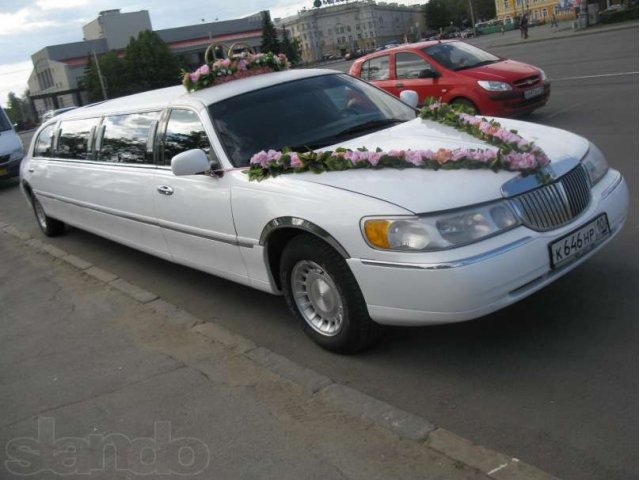 Продам Лимузин Lincoln Tawn car 2001 года- недорого. в городе Гатчина, фото 4, стоимость: 650 000 руб.