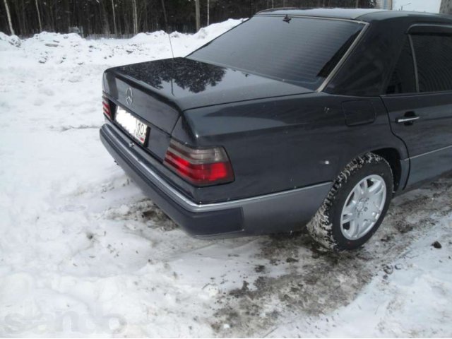 Mercedes E-класс, 1993 в городе Петрозаводск, фото 3, стоимость: 290 000 руб.