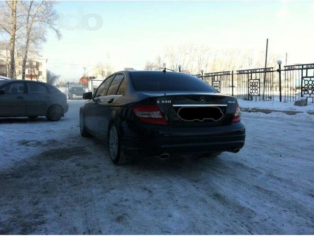 Mercedes C 300, седан, 2010 г. в., пробег: 69000 км., автоматическая, в городе Уфа, фото 2, Башкортостан