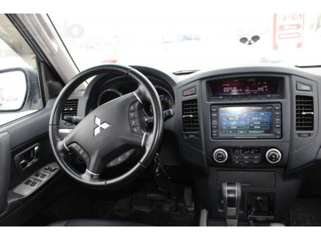 Mitsubishi Pajero, 2011 в городе Санкт-Петербург, фото 4, стоимость: 1 550 000 руб.