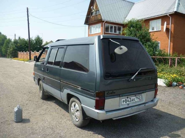 Продам Nissan Largo 1989 года в городе Новокузнецк, фото 7, стоимость: 75 000 руб.