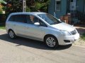 Opel Zafira 1.9 CDTI автоматический + навигационная + ксенон в городе Санкт-Петербург, фото 1, Ленинградская область