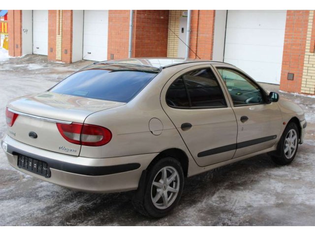 продам машину с пробегом в городе Вологда, фото 4, Renault