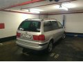 SEAT Alhambra (volkswagen sharan) 2002 года. в городе Москва, фото 1, Московская область