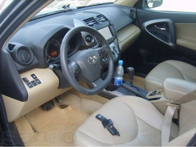 Toyota Rav 4, 2011 год в городе Ижевск, фото 4, Toyota