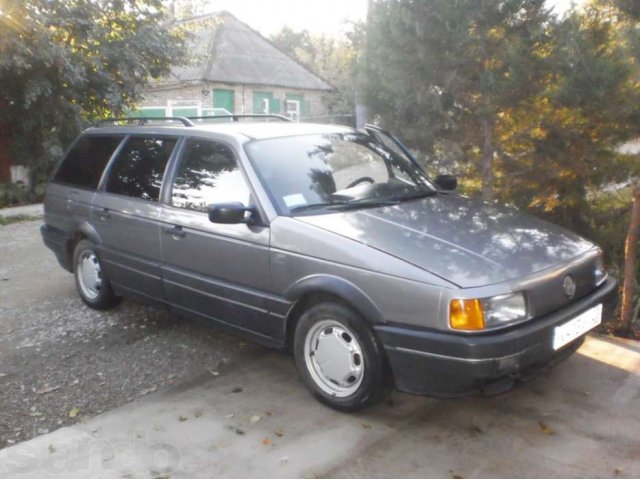 Volkswagen Passat 1990 г.в. 130 т.р. в городе Майкоп, фото 1, стоимость: 130 000 руб.