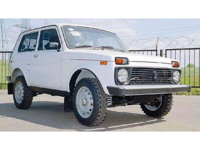 21213. ВАЗ-21213 Нива. Нива ВАЗ 21213 белая. Лада Нива 21213 белая. Lada 4x4 21213.