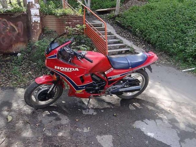 Срочно продам Honda VT250F в городе Владивосток, фото 1, Другие