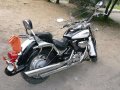 Японский чоппер Suzuki intruder vl 400 Classic в городе Благовещенск, фото 5, стоимость: 2 147 483 647 руб.