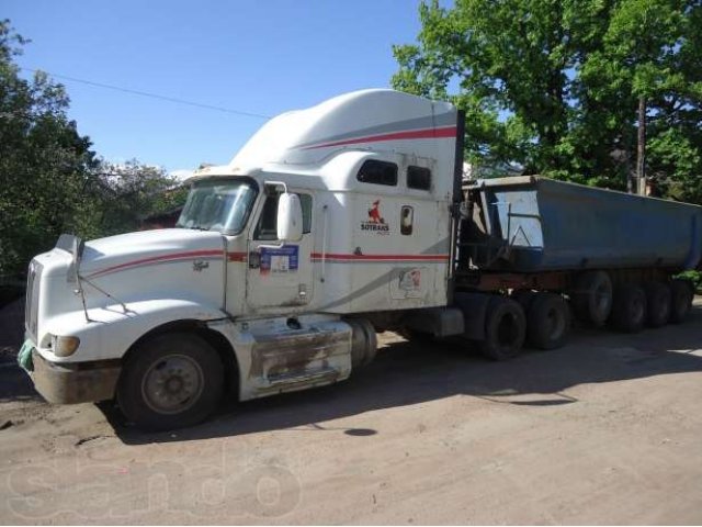 Самосвал в городе Выборг, фото 1, Ленинградская область