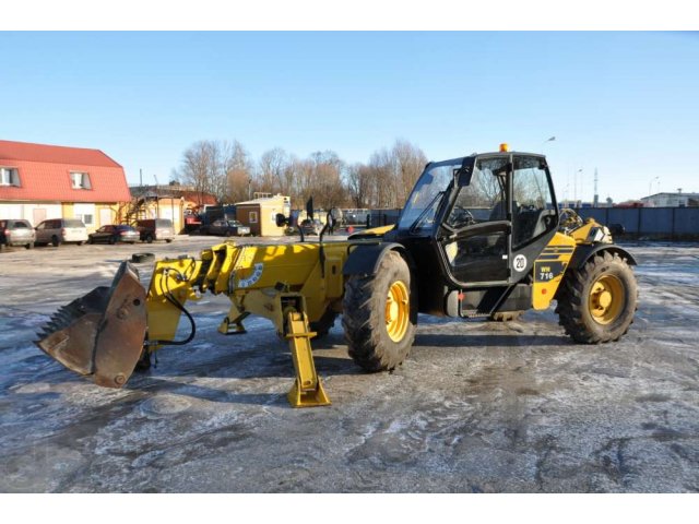 Телескопический погрузчик KOMATSU WH 716 в городе Калининград, фото 1, Строительная техника