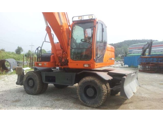 Продается Экскаватор Doosan DX210W, 2008 года в городе Владивосток, фото 2, Экскаваторы