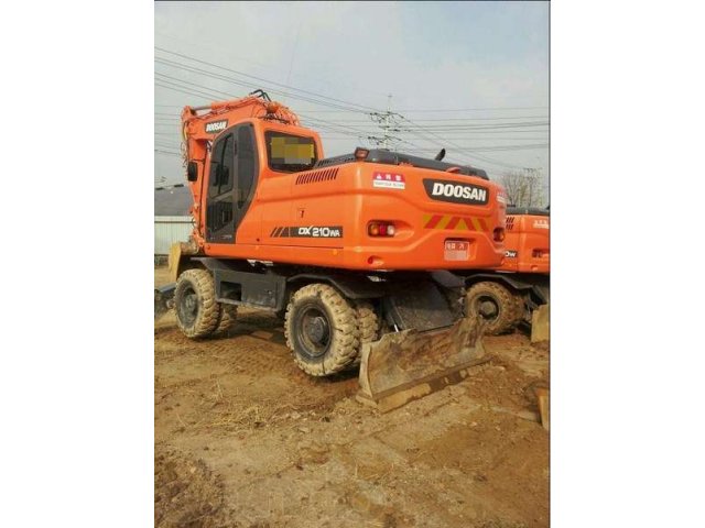 Продается колесный экскаватор Doosan 210WA 2010 г в городе Владивосток, фото 1, Экскаваторы