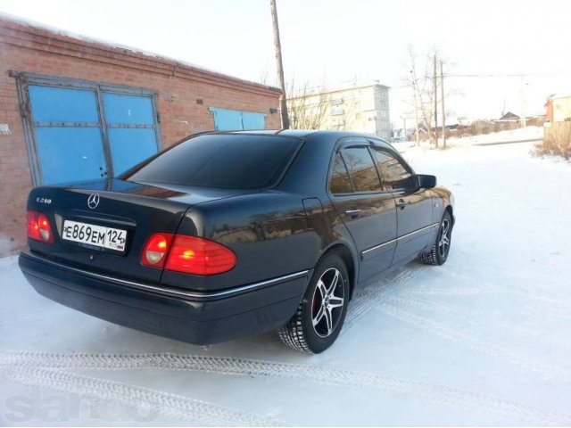 фары и стопы комплект mercedes e 240 в городе Канск, фото 3, Красноярский край