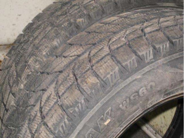 Продам шины Bridgestone Blizzak-WS60 в городе Магнитогорск, фото 1, стоимость: 7 500 руб.