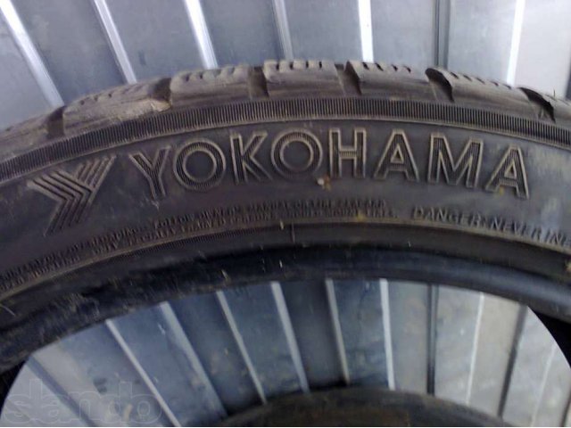 Одна шина 255/40 R20 Yokohama Advan Winter в городе Москва, фото 2, Московская область