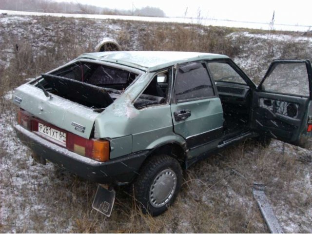 Продам на запчасти или под восстановление авто после аварии в городе Балаково, фото 1, стоимость: 30 000 руб.