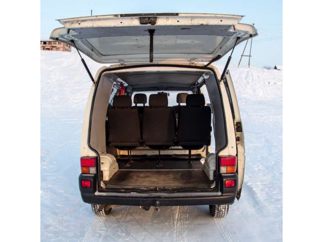 Volkswagen Transporter, 2000 г.в., пробег: 246000 км., МКПП, 2.5л в городе Ижевск, фото 4, стоимость: 390 000 руб.