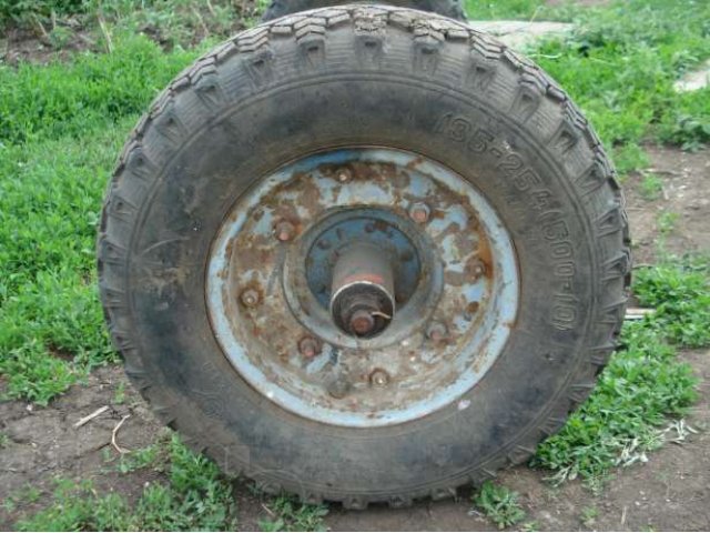 Ось Прицепа с Колесами в городе Азнакаево, фото 1, Татарстан