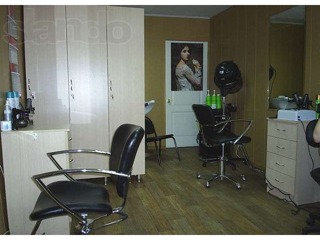Требуется парикмахер-универсал в городе Пенза, фото 1, стоимость: 0 руб.