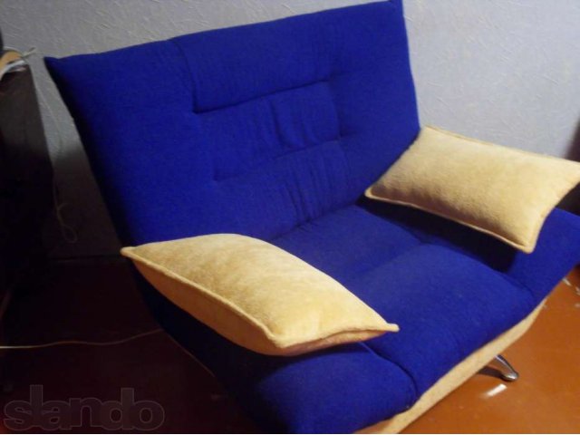 Продается диван и кресло. Торг уместен. Самовывоз в городе Волжский, фото 3, стоимость: 7 000 руб.