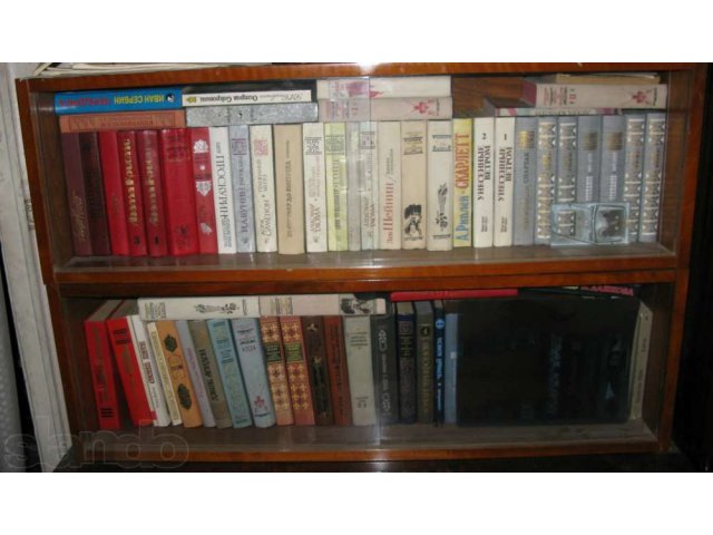 Книжные полки в городе Кемерово, фото 1, стоимость: 200 руб.