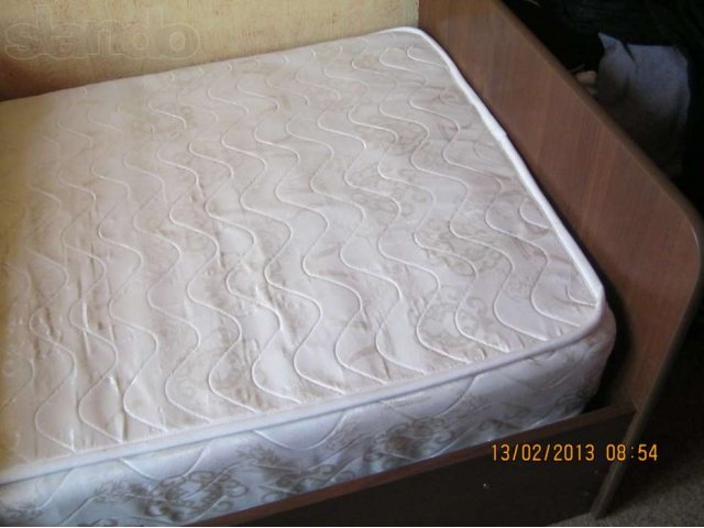 продам односпальную кровать в городе Астрахань, фото 1, стоимость: 4 000 руб.