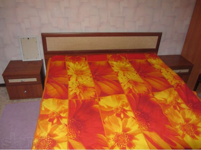 2-ух спальн.кровать+2 тумбы,дёшево. в городе Березники, фото 1, стоимость: 10 000 руб.