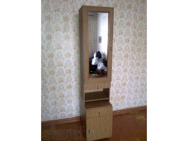 Продам шкаф с зеркалом в городе Новосибирск, фото 1, стоимость: 500 руб.