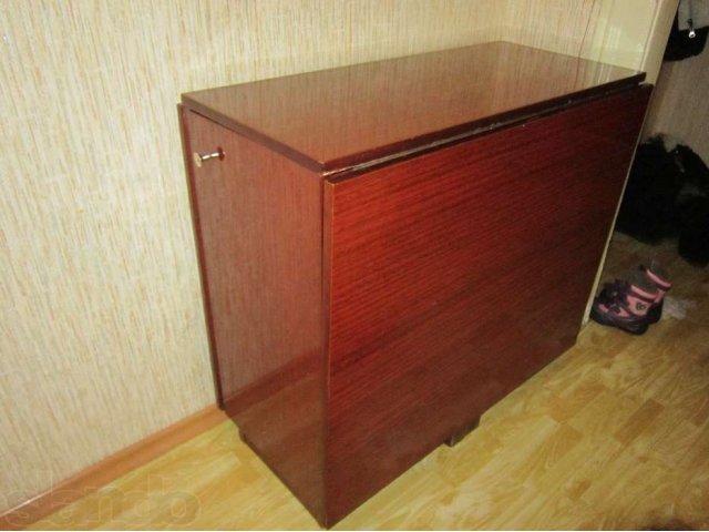 Продам стол-тумбу в городе Омск, фото 1, стоимость: 1 500 руб.