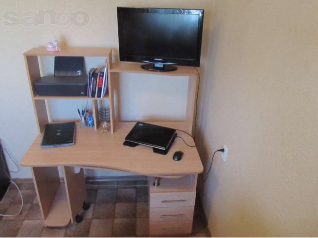 Компьютерный стол Дельта в городе Находка, фото 2, стоимость: 9 500 руб.