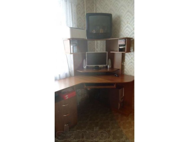 Продаю компьютерный стол в городе Новочебоксарск, фото 1, Столы