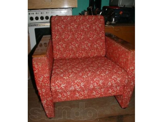Продаю 2 кресла, возможна продажа по отдельности в городе Киров, фото 1, стоимость: 2 000 руб.