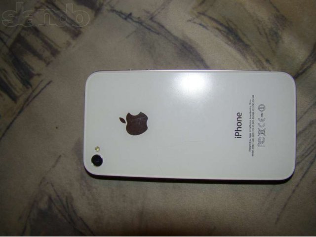 Продам два iPhone 4S: 16GB Gold и 64GB White. в городе Благовещенск, фото 4, Мобильные телефоны