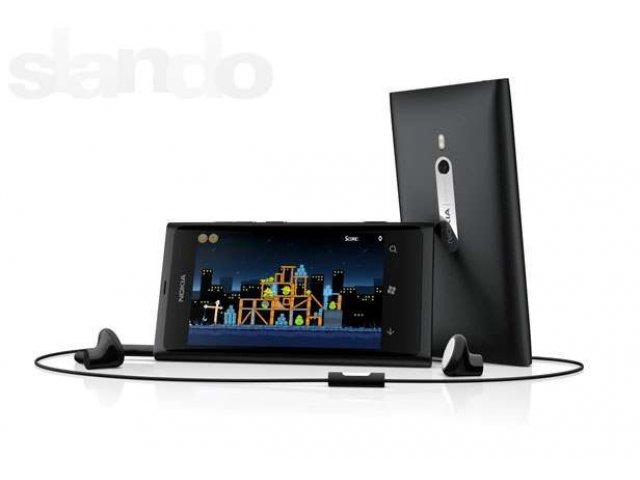 Nokia Lumia 800  б.у 2месяца цена 8.500 в городе Нефтекамск, фото 1, стоимость: 8 500 руб.