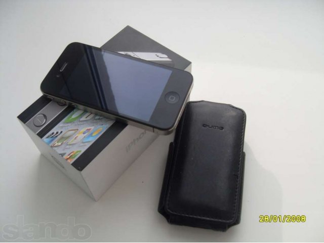 Продам Смартфон Apple iPhone 4 с чехлом в городе Златоуст, фото 1, стоимость: 15 500 руб.