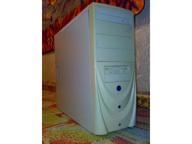 INTEL Petium-4 ( 2 Ггц ) в городе Екатеринбург, фото 1, Настольные компьютеры