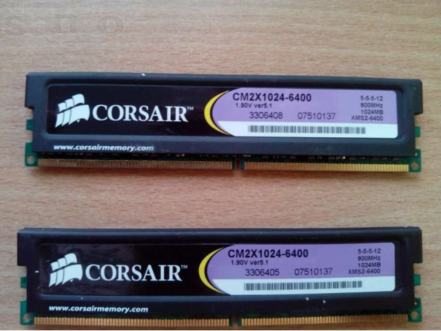 Оперативная память CORSAIR XMS2 DDR2-800 1GB в городе Омск, фото 1, стоимость: 450 руб.