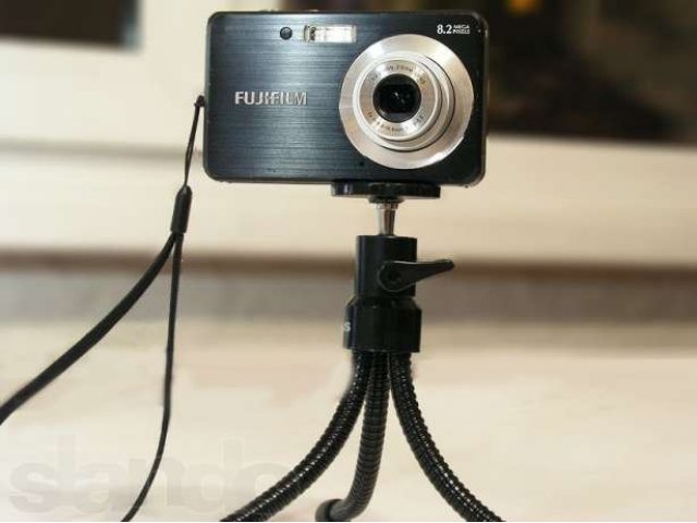 Fujifilm FinePix J10- стильный миниатюрный алюминиевый фотоаппарат в городе Санкт-Петербург, фото 3, стоимость: 2 200 руб.