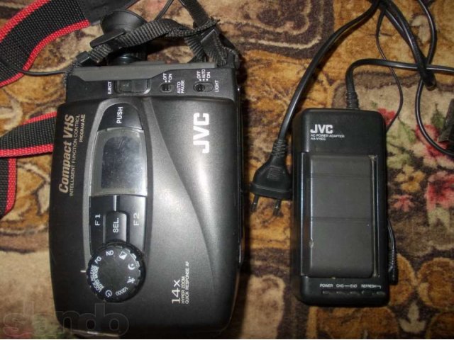 продаю видеокамеру JVC модель GR-AX627E в городе Киров, фото 3, Кировская область