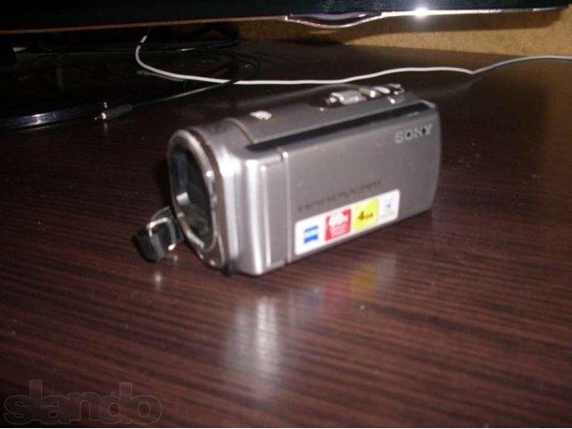 Видеокамера Sony DCR-SX44 в городе Артем, фото 2, стоимость: 6 000 руб.