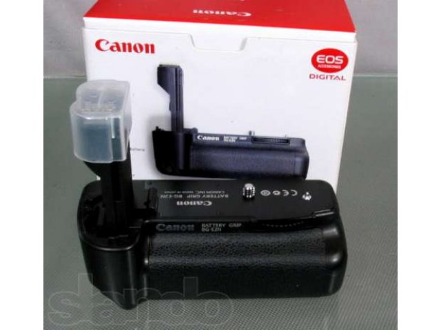 Новая батарейная ручка Canon BG-E2N + вставка BGM-E2 в городе Тольятти, фото 3, Самарская область