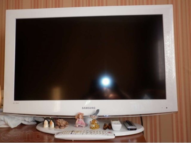 Телевизор ЖК в городе Курск, фото 1, стоимость: 10 500 руб.