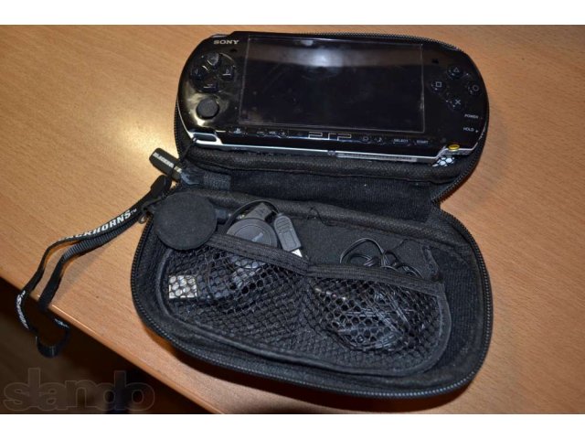 PSP,черный,с 2 чехла и закаченные играмы,в идеальном состояние. в городе Хабаровск, фото 2, Хабаровский край