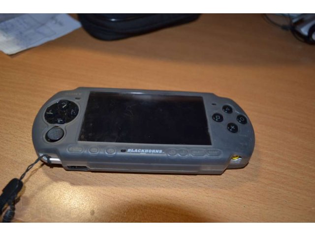 PSP,черный,с 2 чехла и закаченные играмы,в идеальном состояние. в городе Хабаровск, фото 5, Хабаровский край