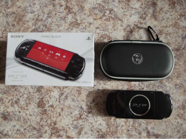 PSP 3004 Slim + 8Gb карта + чехол в городе Химки, фото 5, стоимость: 8 000 руб.